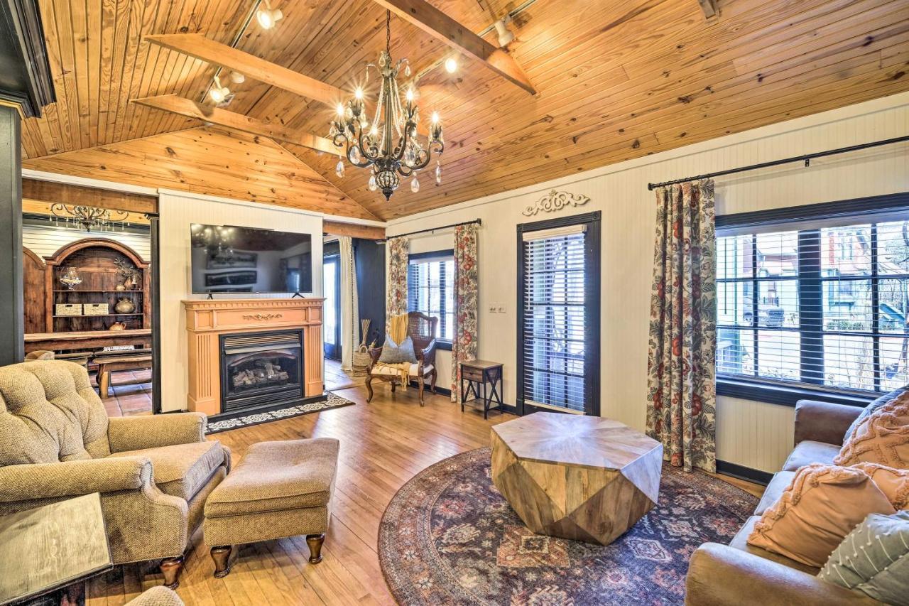 Eclectic Osage Cottage In Historic District Eureka Springs Eksteriør billede