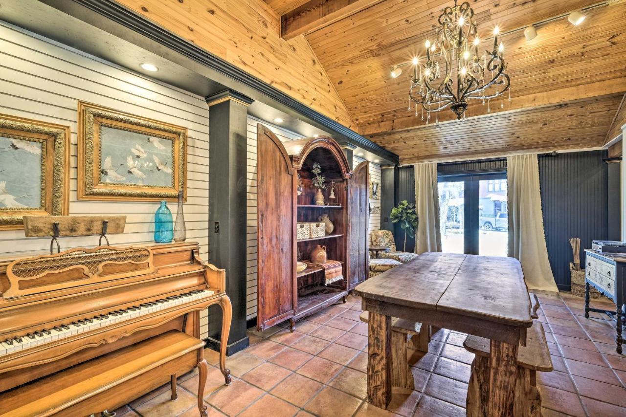 Eclectic Osage Cottage In Historic District Eureka Springs Eksteriør billede