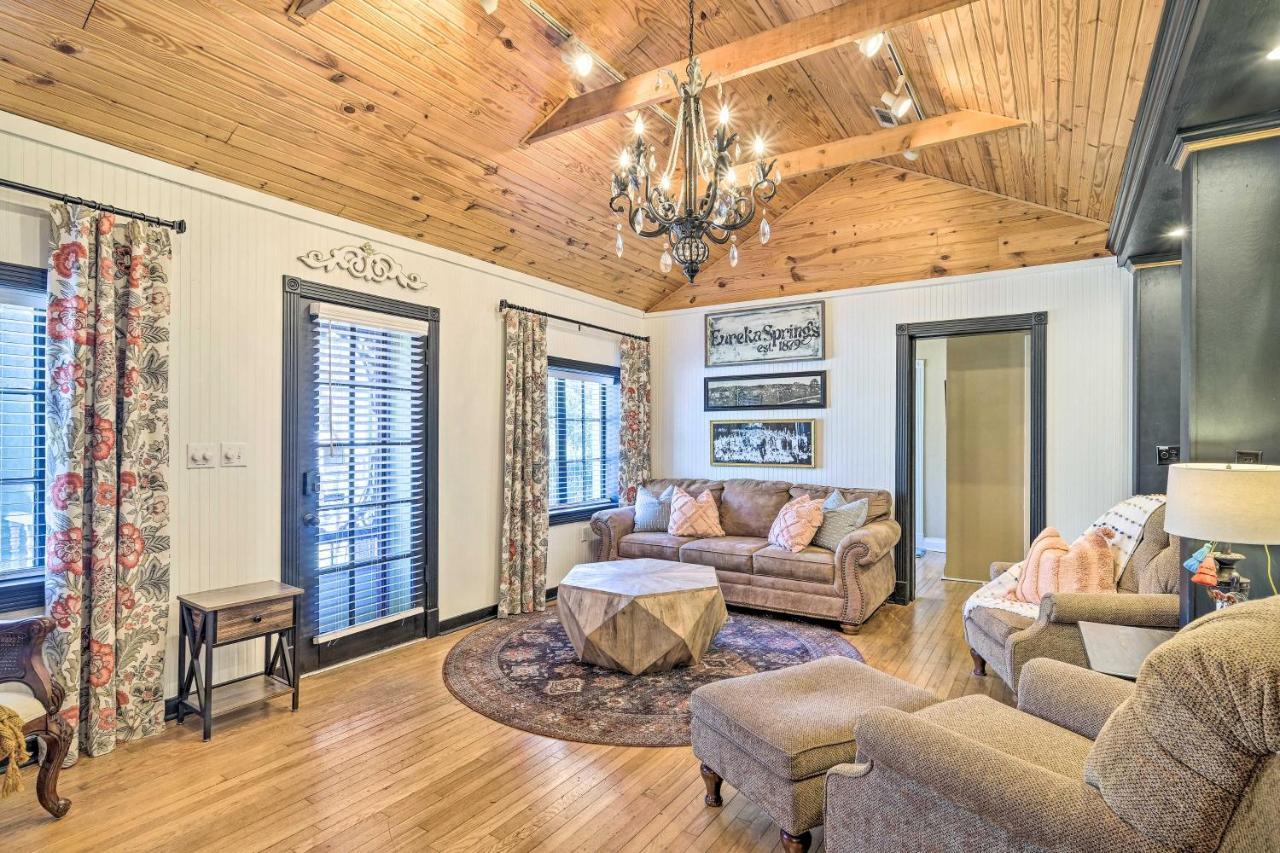 Eclectic Osage Cottage In Historic District Eureka Springs Eksteriør billede